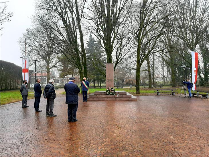 Das Gedenken an Andreas Hofer verbindet heute die Europaregion und die Stadt Mantua, sagten deren Vertreter im Rahmen der Feier. (Foto: Euregio)