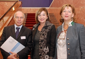 Die Kulturbeauftragten der drei Länder Tirol, Südtirol, Trentino haben heute den Gesamttiroler Museumstag 2012 in Hall in Tirol eröffnet