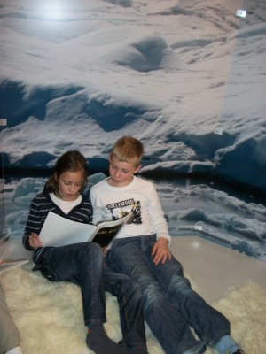 Die KlimaReise-Ausstellung der Landesumweltagentur erklärt Kindern den Treibhauseffekt