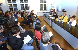Reges Interessse für die Tagung "Revolutionen, Wandel und Kulturmodelle in der arabischen Welt" des Landesamtes für Kabinettsangelegenheiten/Entwicklungszusammenarbeit.