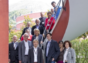 Die Forschungsteams aus Bozen und Innsbruck um Hermann Brugger (2.v.l) und Erich Gnaiger (3. Reihe, Mitte)