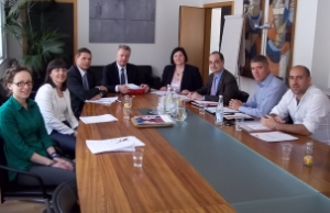 Erstes Treffen einer ganzen Reihe: LR Bizzo mit den Vertretern der katalanischen Verwaltung