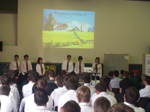 Traditionsreicher Austausch der Fachschule für Obst-, Wein- und Gartenbau Laimburg mit der Fachschule für Wein- und Obstbau in Krems.