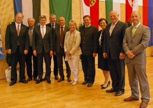 Gruppenfoto der 44. Regierungschefkonferenz der Arge Alp in Galtür