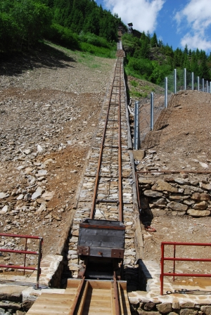 Bei einem Gefälle von 59,53 Prozent überwindet der Maierner Bremsberg 154 Höhenmeter.