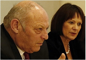 LH Durnwalder mit der neuen BLS-Präsidentin Helga Thaler Außerhofer
