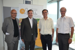 Wechsel an der Spitze der Stiftung Vital (v.li.): Stiftung-Vital-Direktor Plörer, neuer Präsident Wiedermann, LR Theiner und scheidender Präsident Zerzer.