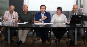 (v.l.) Christian Troger (SGK/UIL), Renzo Rampazzo (CISLSGB), LR Widmann, Irmgard Gamper (CGIL/AGB) und Abteilungsdirektor Burger (Foto: DiKom/mb)