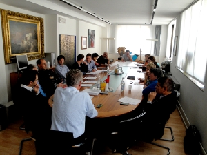 Generationenvertrag diskutiert: Landes- und Gewerkschaftsvertreter beim heutigen Treffen