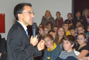 Tommasini bei der Feierstunde (FOTO:LPA/Arno Pertl)