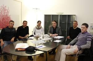 Über die Anerkennung des Ehrenamts, die Teilhabe Jugendlicher an Entscheidungen und die Arbeitsbörse hat die SJR-Spitze mit Landesrat Achammer gesprochen - Foto: Ingo Dejaco