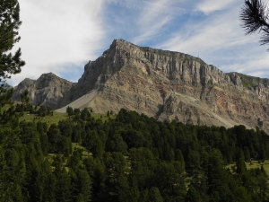 Der Seceda-Berg, Fundort des Fischsaurierskeletts (FOTO: Massimo Bernardi)