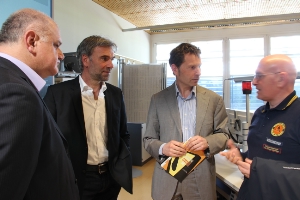 Informieren sich bei den Südtiroler Kollegen (v.li.): Regionalassessor Stival, Landesrat Schuler, Abteilungsdirektor Staffler, Zivilschutzdirektor Tonellato.