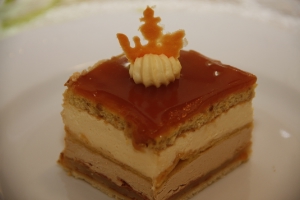Die süße Erfindung: die neue Torte "Savoy"
