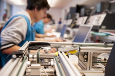 Leitfaden für betriebliche und schulische Ausbildung von Lehrlingen