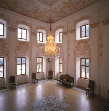Hauptsache Barock: Der Ballsaal auf Schloss Wolfsthurn in Mareit/Ratschings, Sitz des Landesmuseums für Jagd und Fischerei.