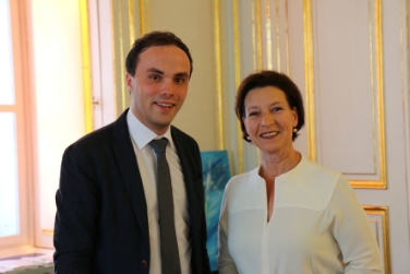 LR Philipp Achammer mit der österreichischen Bildungsministerin Gabriele Heinisch-Hosek. Foto: LPA.