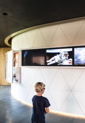 Zu einem Tag der offenen Tür lädt das Planetarium Südtirol am 14. September