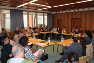 Versuchszentrum Laimburg und Fondazione Mach: Auftaktveranstaltung der gemeinsamen Forschung zum Besenwuchs am Hauptsitz des Verbandes der Südtiroler Obstgenossenschaften VOG in Terlan.