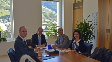 Um die Sicherheit der Gasversorgung in Südtirol ging es kürzlich in einem Gespräch zwischen (v.l.)  Michele Gilardi, Florian Zerzer, Walter Andreaus und Priska Auer./Foto LPA