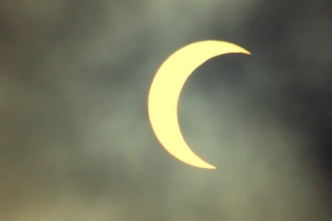 Eine partielle Sonnenfinsternis über Nordeuropa am 20. März ist das astronomische Highlight des Jahres 2015, im Bild die partielle Sonnenfinsternis von San Juan Capistrano - Foto: Kkibria. CC BY-SA 3.0 Lizenz