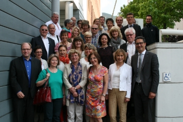 Die Delegation von Schulführungskräften aus dem bayrischen Landkreis Aichach-Friedberg auf Besuch im Deutschen Schulamt in Bozen - mit Landeshauptmann Arno Kompatscher und Schulamtsleiter Peter Höllrigl - Foto: LPA/Taschler