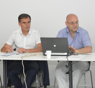 Landesrat Richard Theiner und Energietisch-Koordinator Flavio Ruffini plädierten für eine "sinnvolle Nutzung, bei der die ökologischen Aspekte nicht auf der Strecke bleiben."