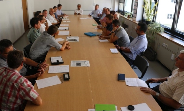 Bei der ersten Sitzung der Steuerungsgruppe zum Management der Großraubtiere wurden die Weichen für die zukünftige Arbeit gestellt.