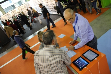 Beratung zu online-Diensten der Landesverwaltung am EGov-Messestand der Herbstmesse./Foto LPA kl