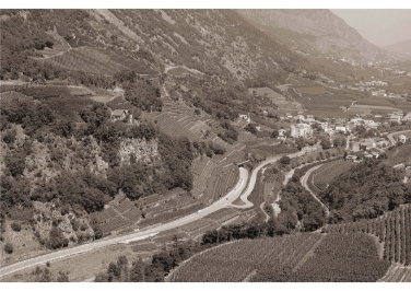 Gutgeheißen: die Pläne für die neue Umfahrungsstraße Kastelbell-Galsaun mit T-Knoten im Westen.