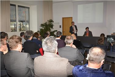 Zahlreiche Bürgermeister informierten sich heute über die Umwandlung der Gebiete mit Gemeinschaftlicher Bedeutung in Besondere Schutzgebiete.