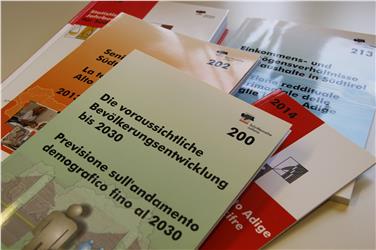In den nächsten drei Jahren plant das ASTAT zahlreiche statistische Erhebungen./Foto LPA rm