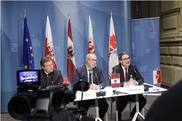 Schengen verteidigen, die Euregio stärken: EVTZ-Vorstand wird gemeinsamen Beschluss zur Flüchtlingsfrage in Wien und Rom vorlegen - Foto: LPA/Renate Mayr