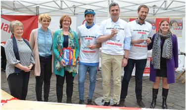 Die Finalisten und die Jury des zweiten Ironman Contest: v.l.n.r. Gnecchi, Morandini, Stocker, Visintin, Dorfmann, Winkler und Oberhammer.