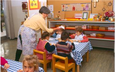 Aufgrund des Zuwachses an Einschreibungen an den deutschen Kindergärten werden neue Abteilungen eingerichtet und zusätzliche Stellen vorgesehen. Foto: LPA/Archivbild