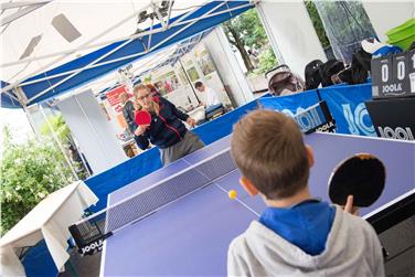 Tischtennis (im Bild Debora Vivarelli) ist eine der vom Land Südtirol geförderten Sportarten.