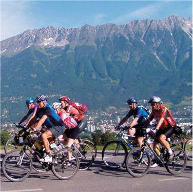 Wer möchte an der Alpenradtour 2016 vom 29. Mai bis 6. Juni mitradeln?
