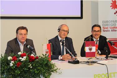 Der Euregio-Vorstand ist heute in Rovereto zu seiner zwölften Sitzung zusammengetroffen - Foto: EVTZ Europaregion