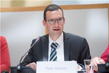 Peter Paul Gamper, Direktor des Landesamtes für Europäische Integration, berichtete über die Umsetzung des Programms. Foto: www.provinz.bz.it/news - Th. Ohnewein