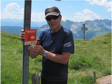 Die  Euregio-Person des Monats ist der Tiroler Bergwanderführer Hans Staud