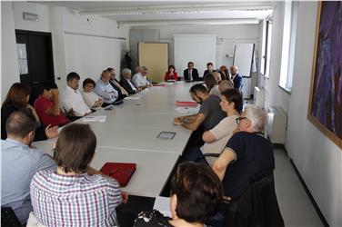 Übereinkommen mit den Gewerkschaften über neuen bereichsübergreifenden Vertrag am 14. Juni 2016./Foto LPA kl