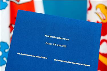 Südtirol und die DG Belgiens wollen auf der Grundlage eines neuen Kooperationsabkommens ihre langjährige Zusammenarbeit fortsetzen - Foto: LPA/ohn