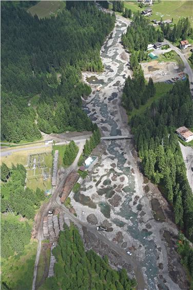 Im Zuge der Revitalisierung des Mühlwalderbachs wurden die naturnahe Landschaft und vor allem die natürliche Bachdynamik wiederhergestellt - Foto: LPA/Agentur für Bevölkerungsschutz