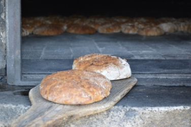 Jeden Donnerstag im August wird im Volkskundemuseum Brot gebacken