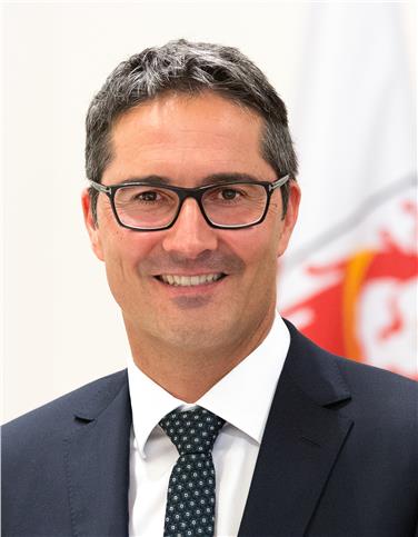LH Kompatscher: "Es gelingt den Unternehmen, auch in nicht herkömmlichen Märkten Fuß zu fassen." Foto: LPA/ohn