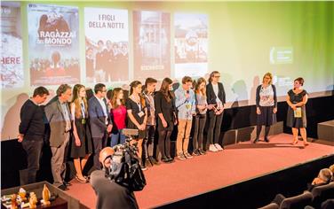 Die Euregio-Schülerjury hat "La Ragazza del Mondo" zu ihrem Festivalsieger gekürt - Foto: EVTZ