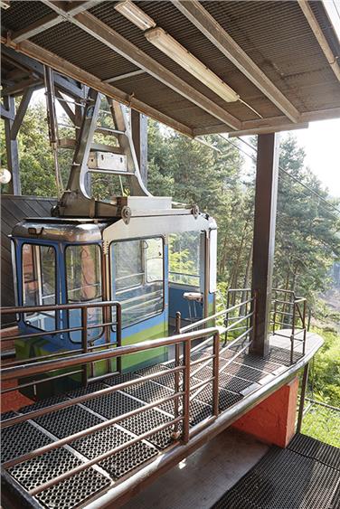 Die Seilbahn Jenesien steht wegen Wartungsarbeiten ab Montag neun Tage still - Foto: LPA